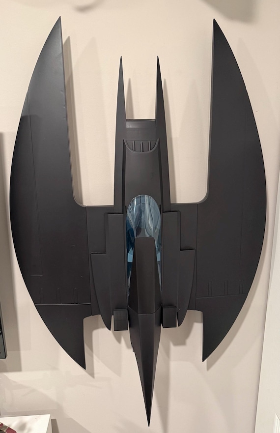 Batwing – Batman The Animated Series – 94 Cm – McFarlane – Avec Figurines