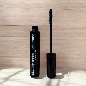 Mascara, lengthening, natural mascara, black mascara