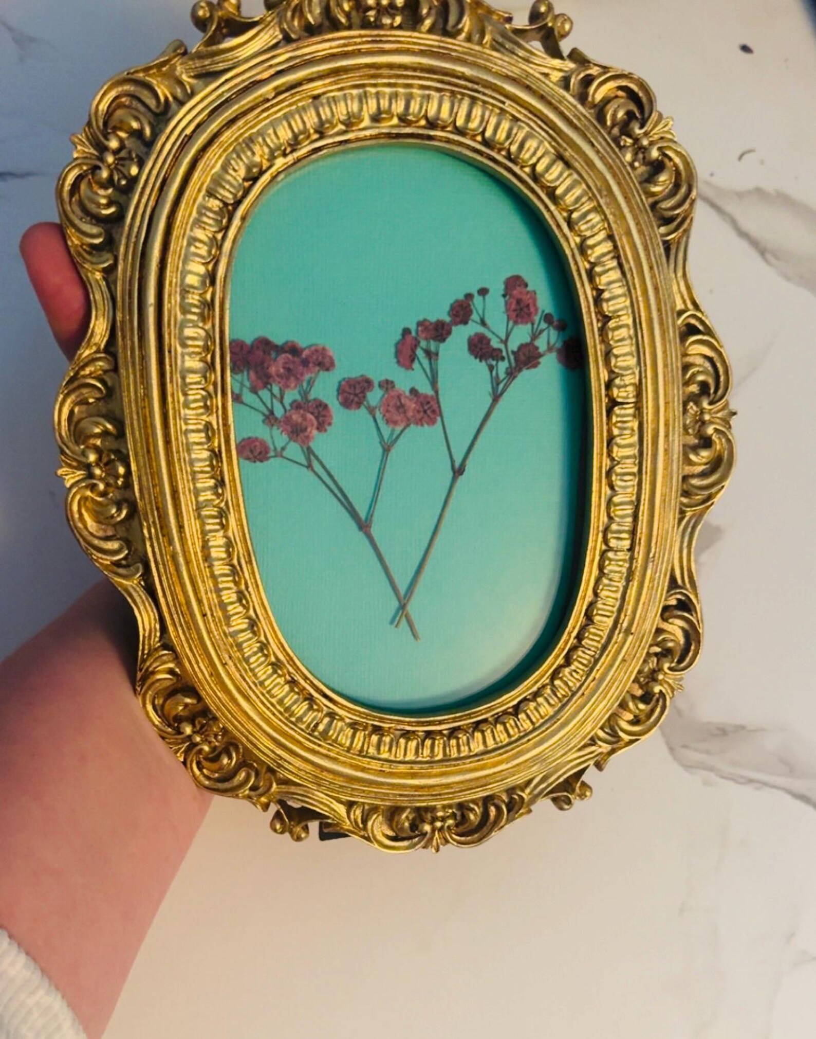 Gold Antique Style Ornate Vintage Frame Pressed Flowers With Multiple ...