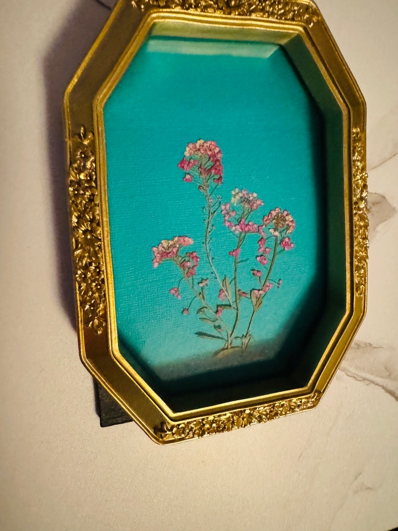 Gold Antique Style Ornate Vintage Frame Wild Botanical Art in Pale Jade ...
