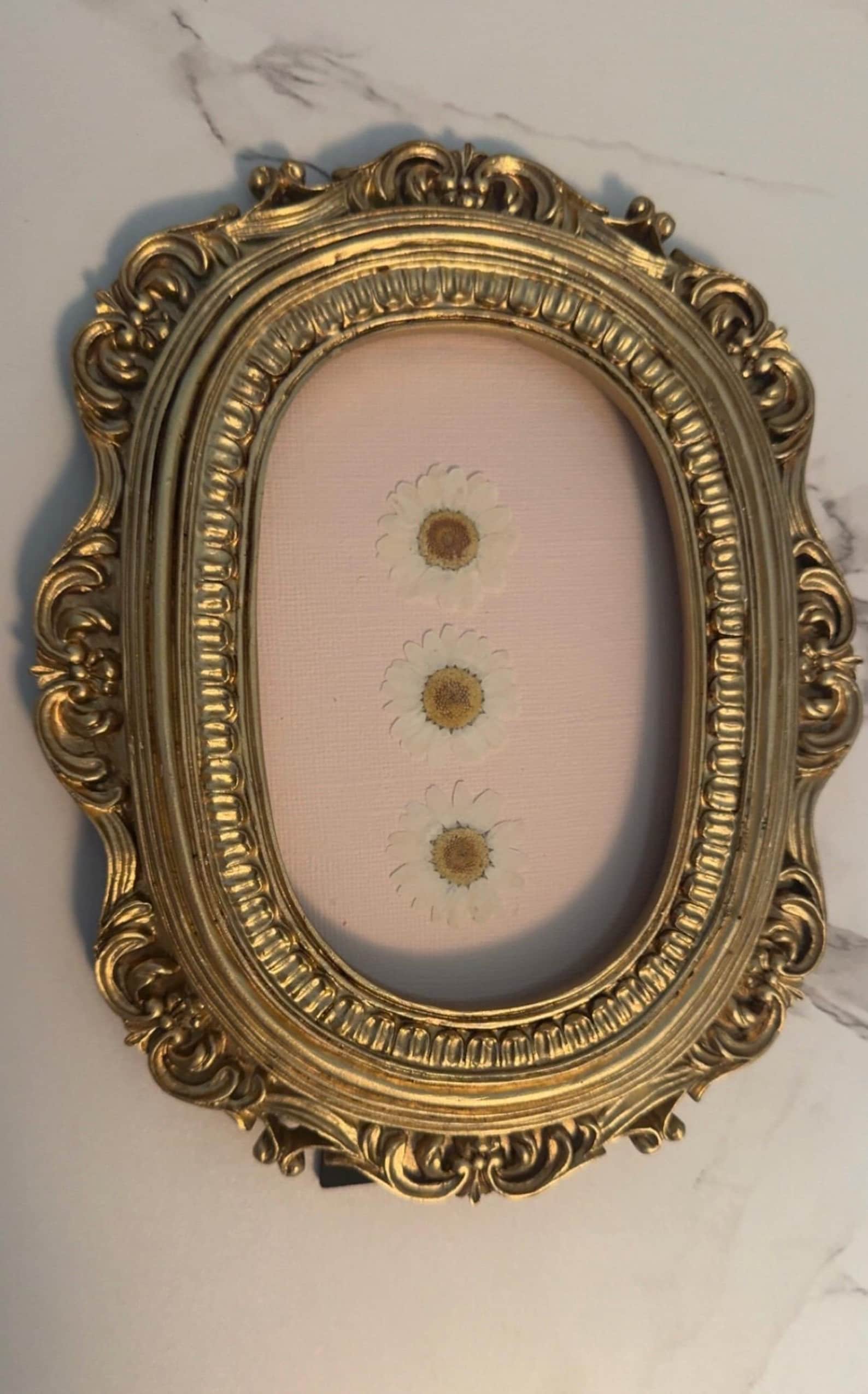 Gold Antique Style Ornate Vintage Frame Pressed Flowers With Multiple ...