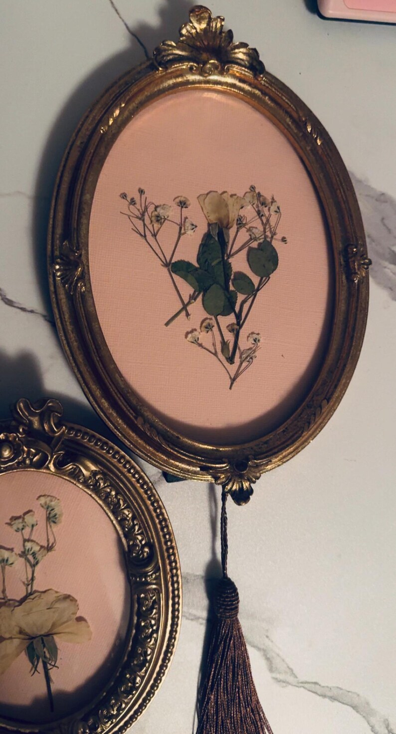 Gold Antique Style Oval Frame Set Ornate Vintage Frames Pressed Flower ...
