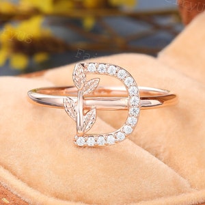 Anillo de boda con letra D de diamante, anillo de oro rosa con inicial personalizada, anillo de diamante personalizado, anillo con alfabeto personalizado, anillo con monograma para mujer