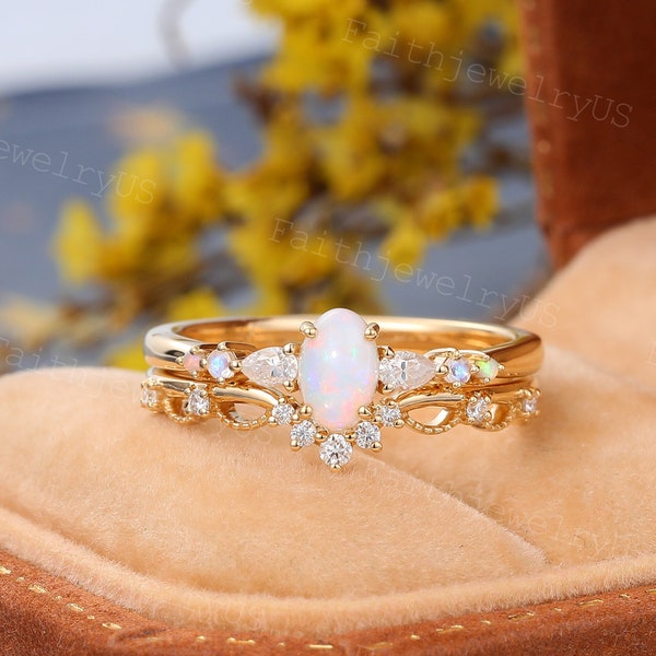 Natural Opal Engagement ring set Vintage Yellow Gold ring set Moonstone Marriage Delicate Opal Bridal ring set Anniversary Ring for Women