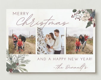 Puede incluir: Tarjeta de Navidad con fotos familiares y saludos festivos. La tarjeta presenta tres fotos familiares, ilustraciones en acuarela y el texto "Merry Christmas and a Happy New Year!" en una fuente manuscrita.