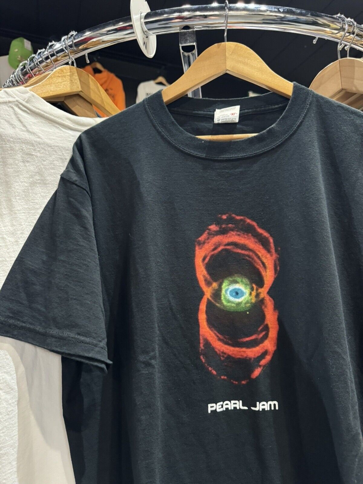 Vintage 2000 Pearl Jam Binaural Tour Double Sided Anvil Tag Vintage 2000 Pearl Jam Binaural Tour Double Sided Anvil Tag