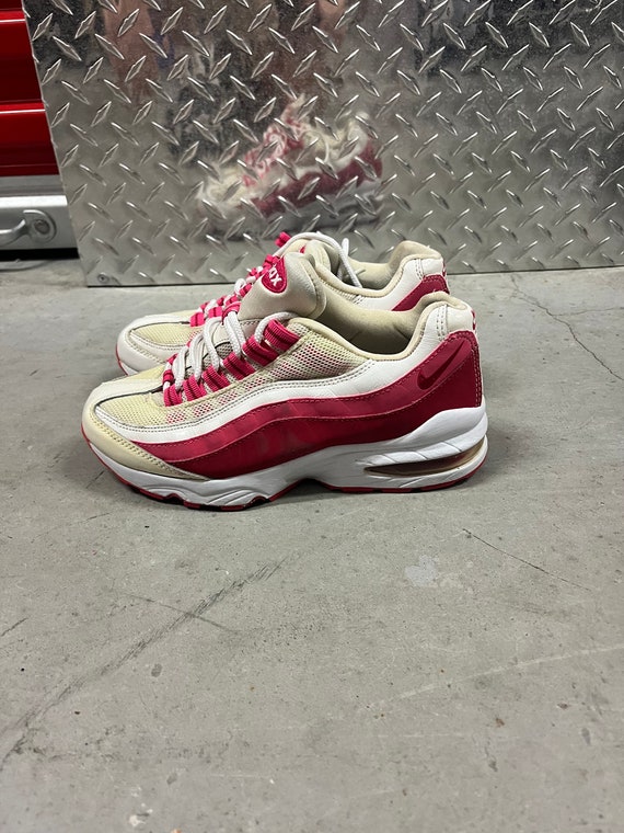 Nike Air Max 95 LE White Rose Pink 310830 100 Girl s Size 5Y Women s Size 6.5 Etsy