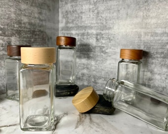 Sustainable minimalist herb and spice jar recyclable square glass with custom luxury wooden lid and waterproof label