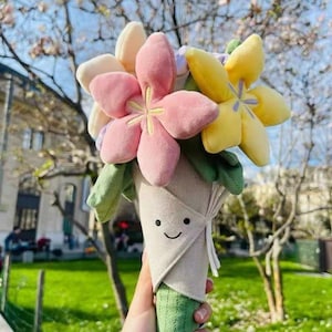 Tulip & Rose Plush Bouquet - Handmade Soft Toy Flowers, 30cm Tall Gift for Her, Valentine’s Day/Birthday Keepsake