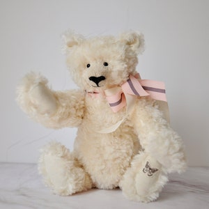 Bear Hanako