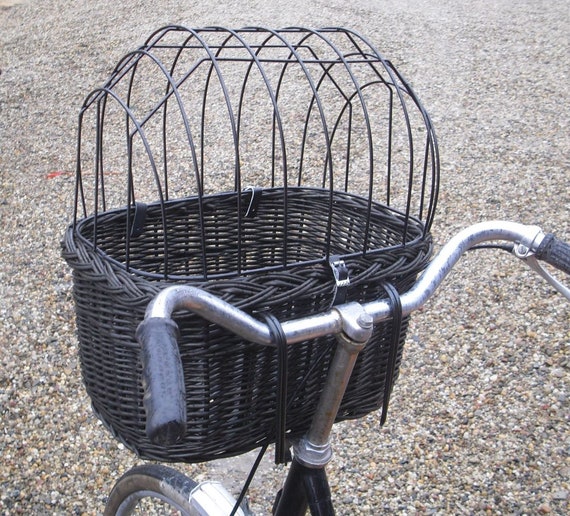 Black wicker online bike basket