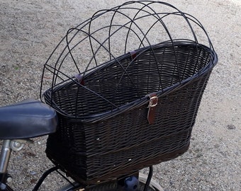 Handmade wicker bike basket for a dog, carrier in BLACK,  color with a pillow, , travelling with pet - BAG 03