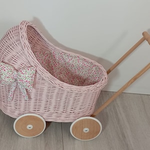 Rieten kinderwagen, poppenwagen, Eko-poppenwagen, poppenwagen natuurlijke rieten wilgen, poppenwagen met beddengoed en strikken WN 62