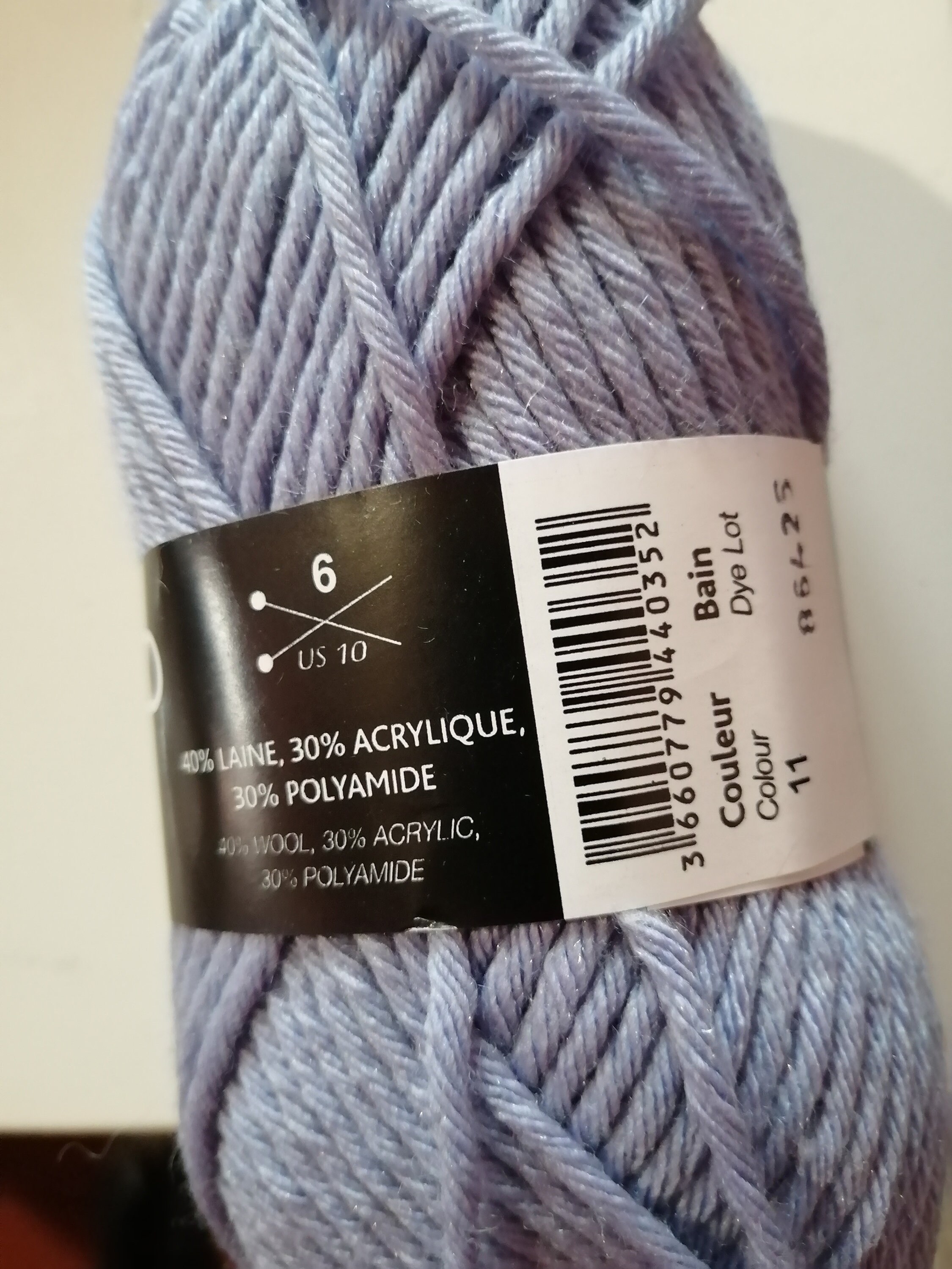1 Pelote De Laine PLASSARD - Coloris Vert D'eau (col 11) - 100% Polyester, 25 Grammes