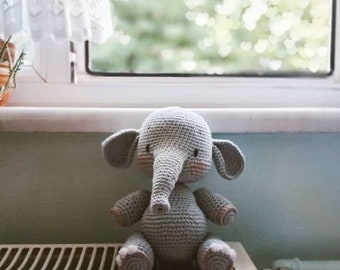 Crochet Amigurumi Elephant Nonnik English PDF Pattern #amigurumielephant #beginneramigurumipattern #crochetelephant #babyelephant