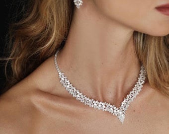 Swarovski Crystal Bridal Jewelry Set: Zircon Necklace & Earrings