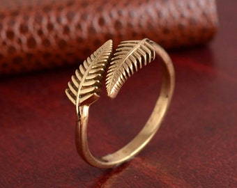 Blätterring - Blattgoldring - Stapelbarer Ring - Stapelring - Minimaler Ring - Minimalistischer Ring - Zierlicher Ring - Zierlicher Schmuck - Blattring