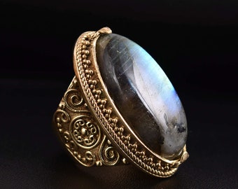 Labradorite & Black onyx Gemstone Ring, Women Ring, Gift Ring , Promise Ring, Rings For Sisters