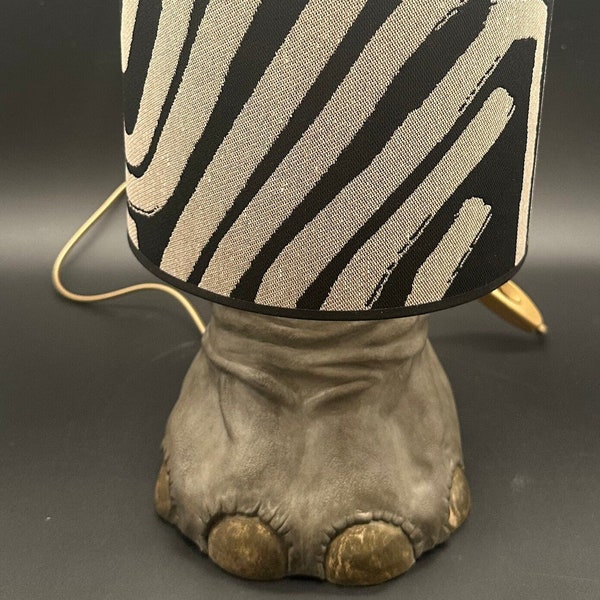 Elephant foot table lamp, Elephampe, ceramic sculpture and lampshade