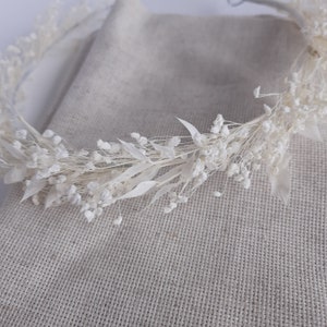 Boho Chic Dried White Flower Crown for Little Girls or Brides, Handcrafted Wedding Headpiece with Delicate Blooms