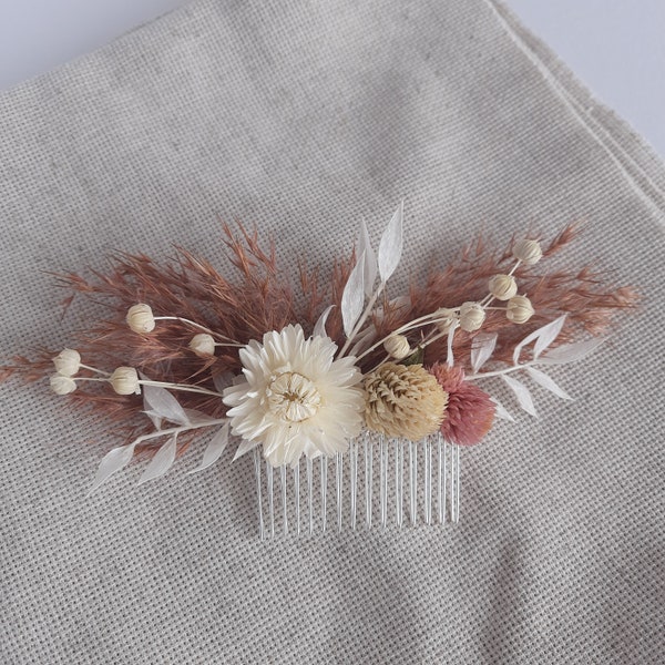 Blush white boho wedding hair comb with dried flowers for bride, Bridal hair accessory for boho wedding, bridesmaids hair piece