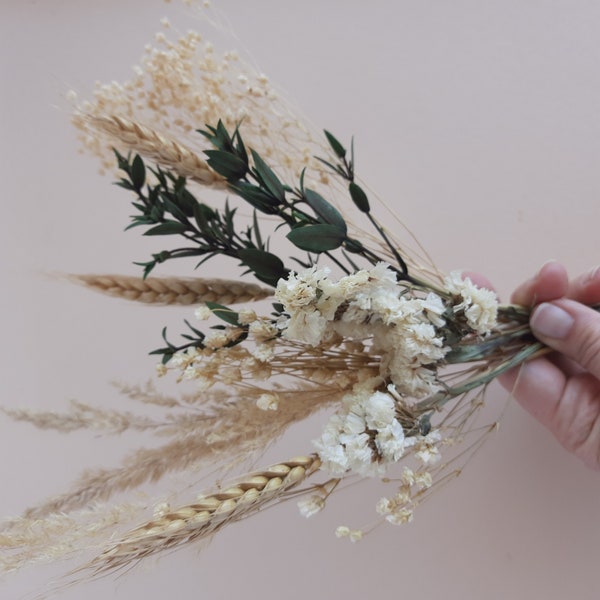 DIY Bastelset mit Trockenblumen, Pampasgras, Eucalyptus, Geschenk für Freundin, für Frohe Ostern