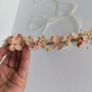 Blush champagne dried flower crown for wedding, pink headband for bride, rustic hair accessories, preserved babys breath hydrangea hairpiece imagem 5