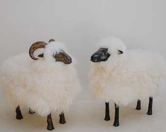 High-end Exclusive couple statues Large ram & sheep chair made of Natural white  sheep fur,in the style of mouton Lalanne sheep.