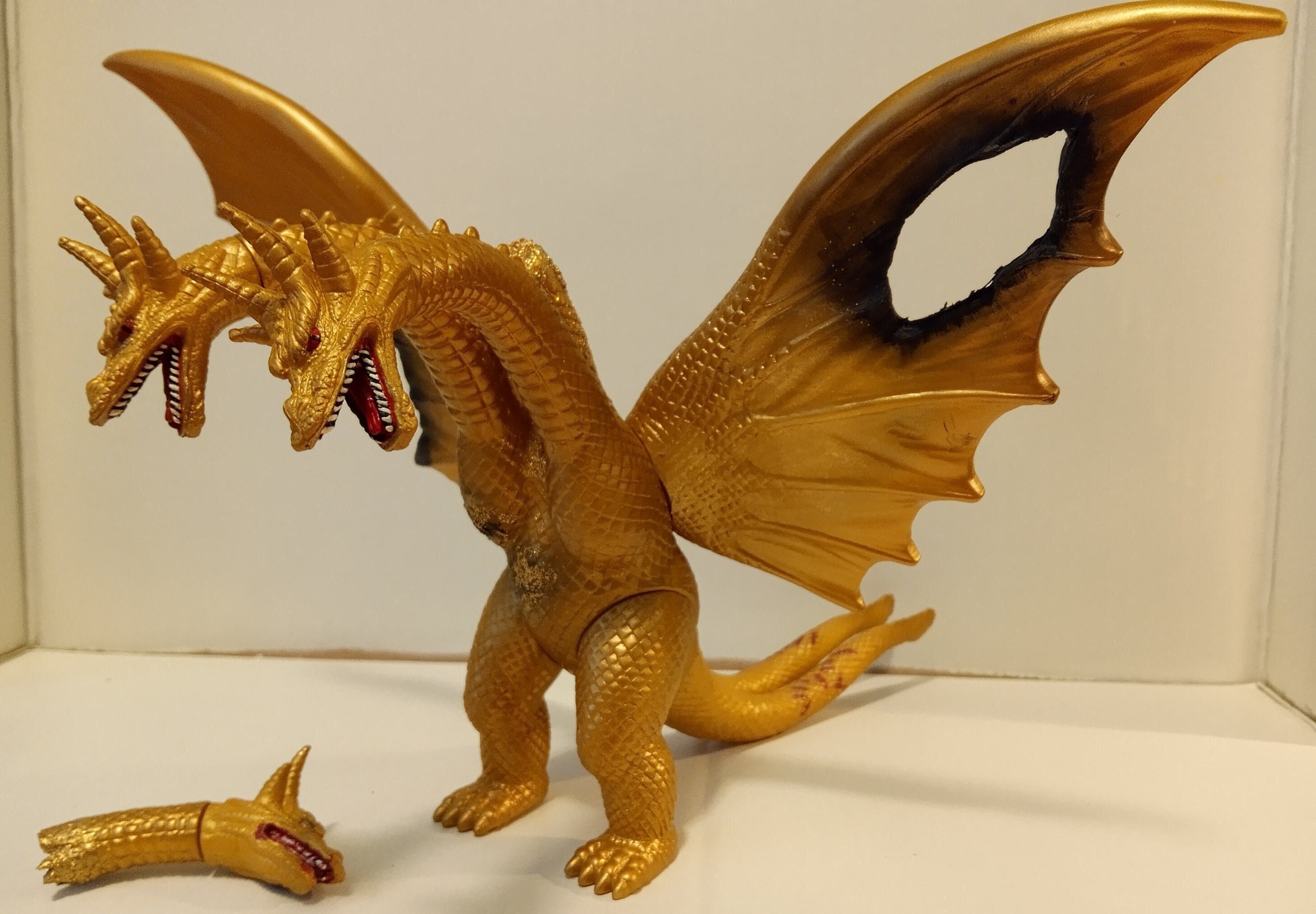 King Ghidorah 100% articulated