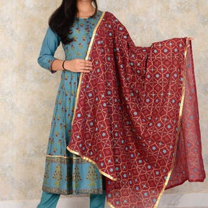 Gotta Work Kurti Set/ Indian Ethic Kurta Bottom Dupatta/ Occasional Daily WearAnarkali Kurti Set/ flared Kurtis for Women/ 3Pcs Kurti Set