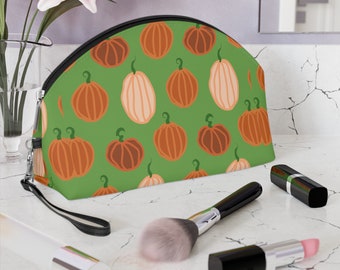 ¡Hola calabaza! Bolsa de maquillaje con temática de otoño en verde, Cosméticos, Bolsa de viaje, Kit de aseo, Estuche de maquillaje, Bolsa de belleza, Calabazas en abundancia, Accesorio PSL