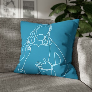 Minimalist Jesus Throw Pillow Cover (Multiple Sizes) - Square Accent Pillow Cover