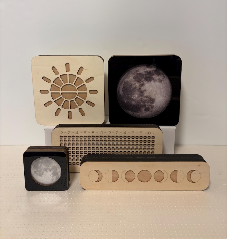 Moon Phase Clock "LunaKron MINI" image 8
