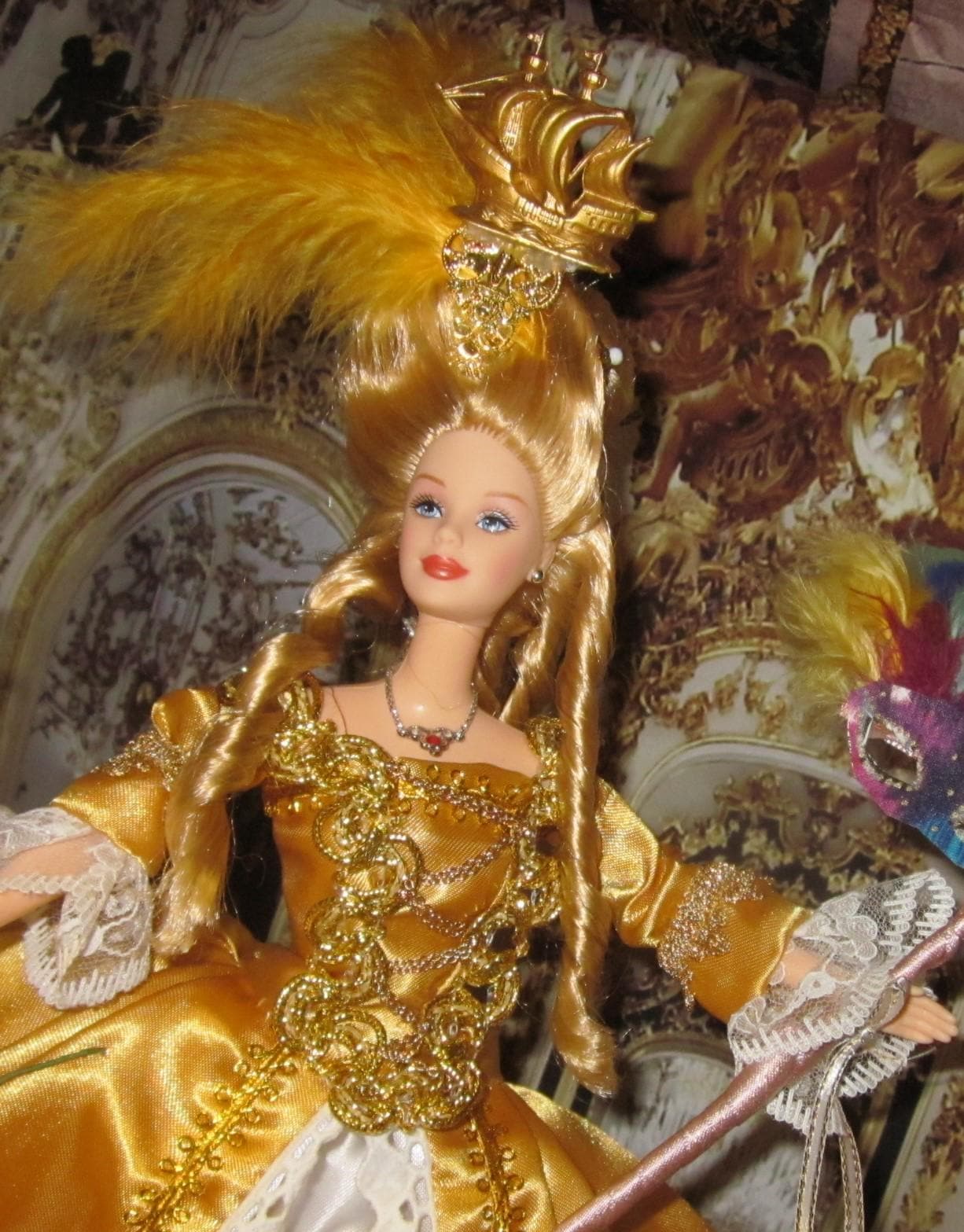 Poupée de porcelane, style marquse | Poupée en porcelane, Poupée