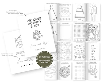 Puede incluir: Un libro de actividades de boda en blanco y negro con 26 actividades. La portada presenta una ilustración de pastel de boda y el texto "Wedding Activity Book". El libro está personalizado con los nombres "Lewis y Amy" y la fecha "August 24th, 2020".