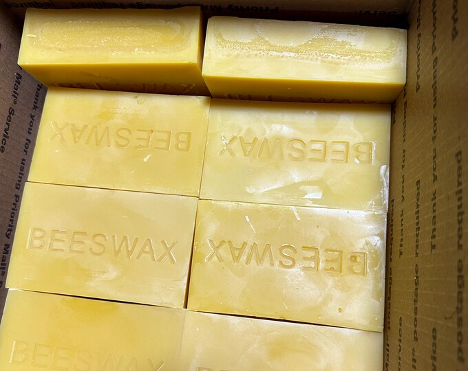 Natural Beeswax Blocks in Bulk main image 1
