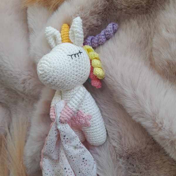 Doudou licrone au crochet ,fait main