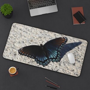 Desk mat Butterfly Washington DC Beauty Original No filter photograph Christmas holiday her him gift-giftful-gifted customiz ed personal