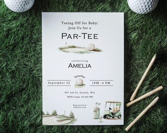 Puede incluir: Una tarjeta blanca con ilustraciones verdes y marrones de un campo de golf y un carrito de golf. El texto en la tarjeta dice "Teeing Off for Baby: Join Us for a PAR-TEE celebrating AMELIA Saturday September 22 1PM-4 PM 987 6th St, Seattle, WA RSVP to Anne 123-456-7890 Registered at Amazon.com"