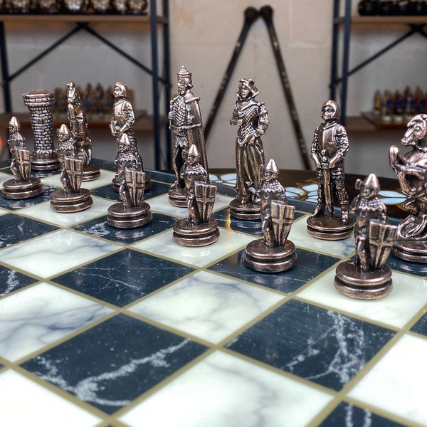 Luxury British Medieval Age Themed Chess Set with Wooden Board - Metal Chessmen with Historical Figures - Black White Marble Pattern Board