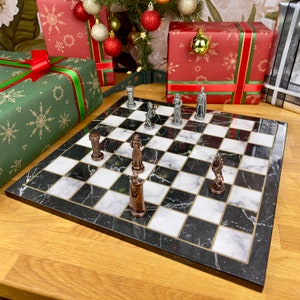 Medieval Times Crusades Pewter METAL Chess Set 16 Black & Red Faux Marble  Board