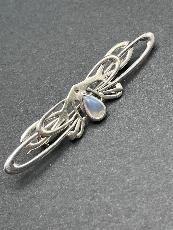 Antique Art Deco  Silver Moonstone Brooch Flower o