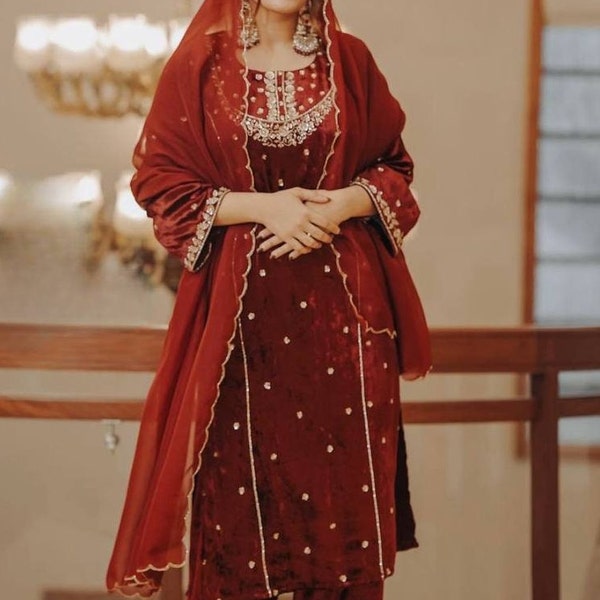 Pakistani Designer Zari Embroidered Heavy Velvet Kurta set for women, Wine Color Velvet Straight winters Kurta Palazzo Set with Work On neck