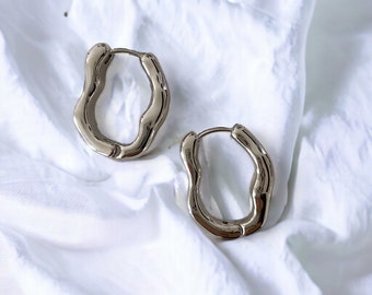 Chunky Silver Hoop Earrings, Thick Wavy Silver Hoop Earrings, Thick Abstract Silver Hoops, Minimalist Silver Hoop Earrings, Silver Earrings