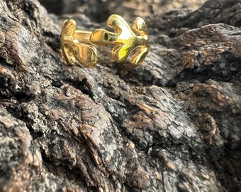 Elegant Gold Leaf Wedding Ring • Nature Inspired Open Ring