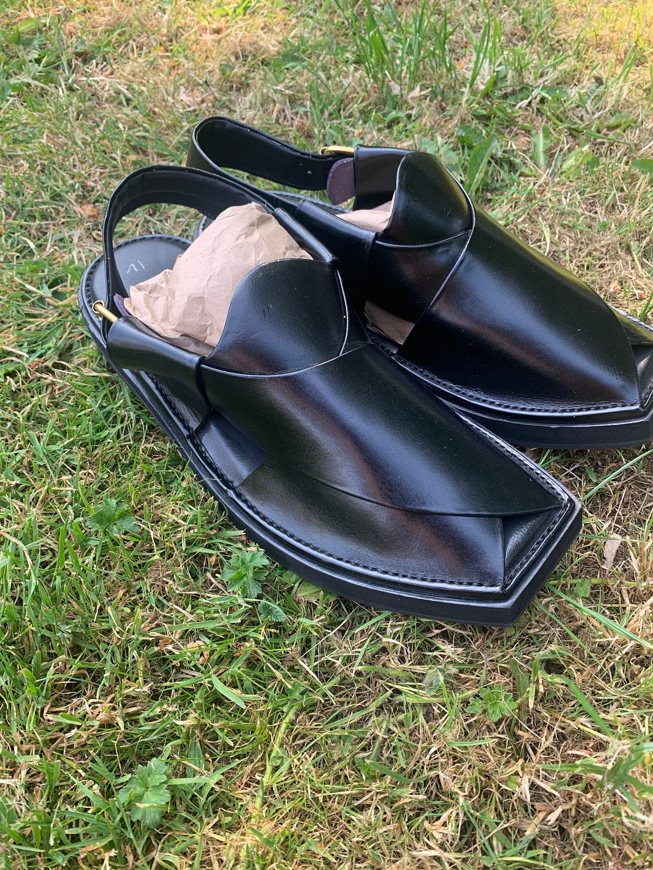 Kaptaan chappal sale
