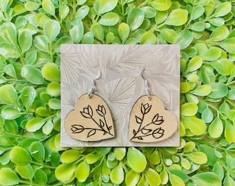 Wood-burned Heart-Shaped Flower Earrings with Black Edges