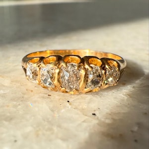 Antique Victorian Old Mine Cut Diamond 5 Stone 18k Yellow Gold Band