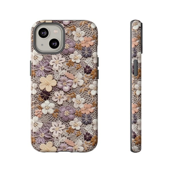 Coque de portable en dentelle brodée lavande délicate | Coque de portable en dentelle florale violette et crème et Cottagecore au crochet | iPhone | Pixels | Samsung