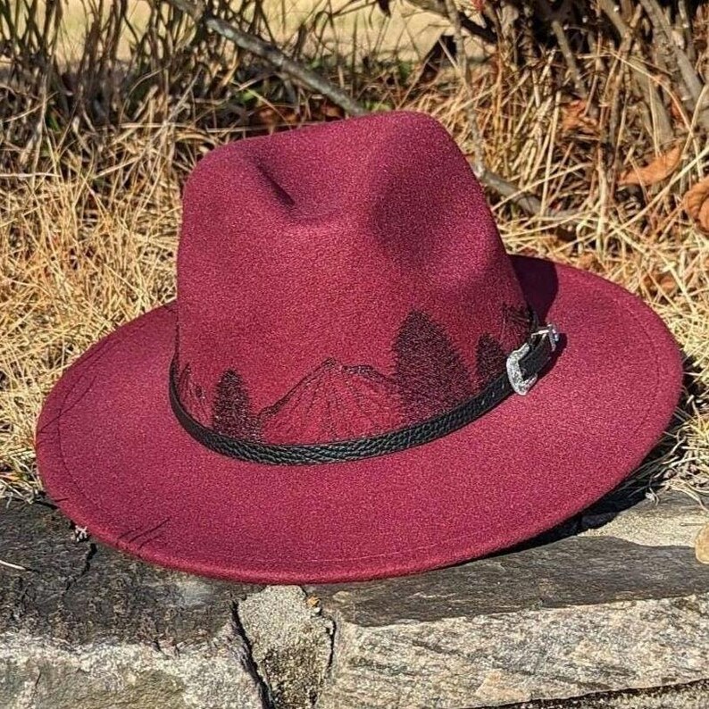 Chapeau brûlé montagne, fedora bordeaux, petit chapeau à bord, chapeau d'automne, mode nature, vêtements bohèmes occidentaux, accessoires de cow-girl, vêtements de randonnée image 4